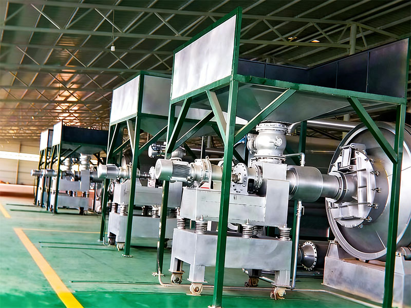 Semi-continuous Pyrolysis Plant